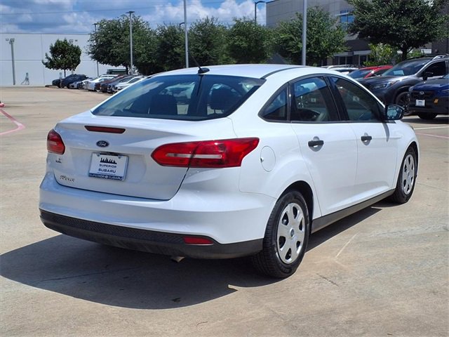 Used 2018 Ford Focus S image 4