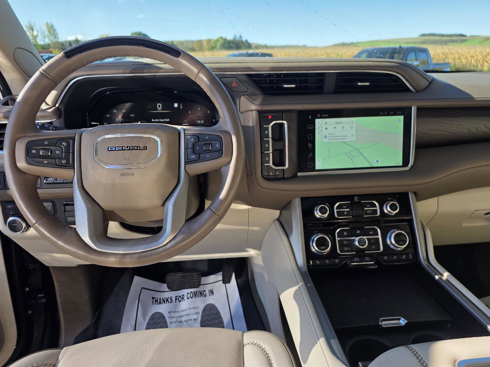 Used 2023 GMC Yukon Denali w/ Advanced Technology Package image 15