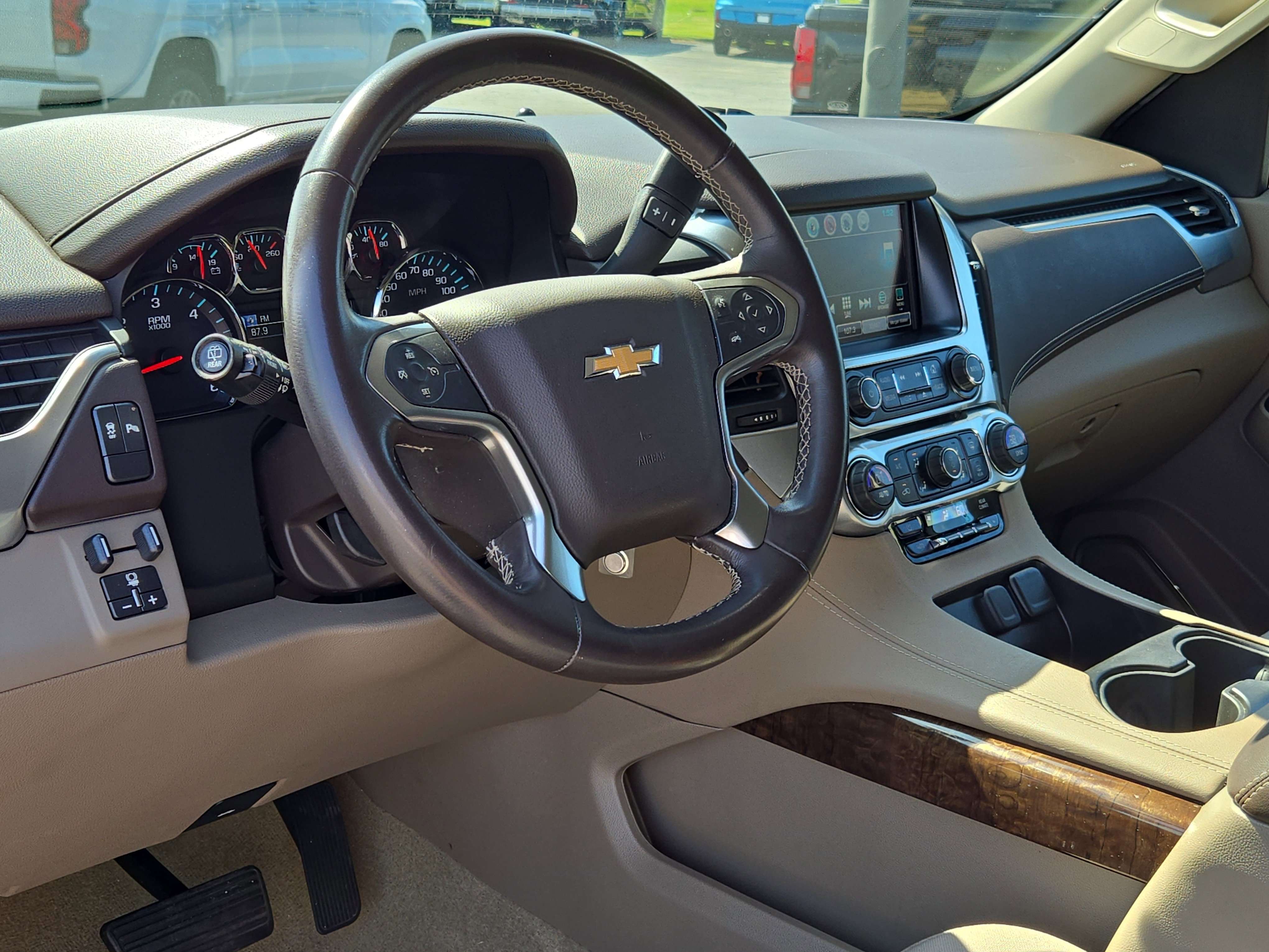 Used 2017 Chevrolet Tahoe LS w/ All-Season Package RWD image 18