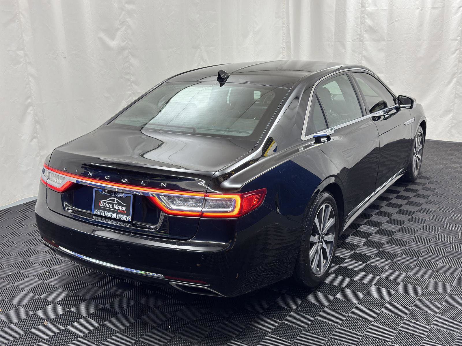 Used 2019 Lincoln Continental AWD w/ Equipment Group 500A image 12
