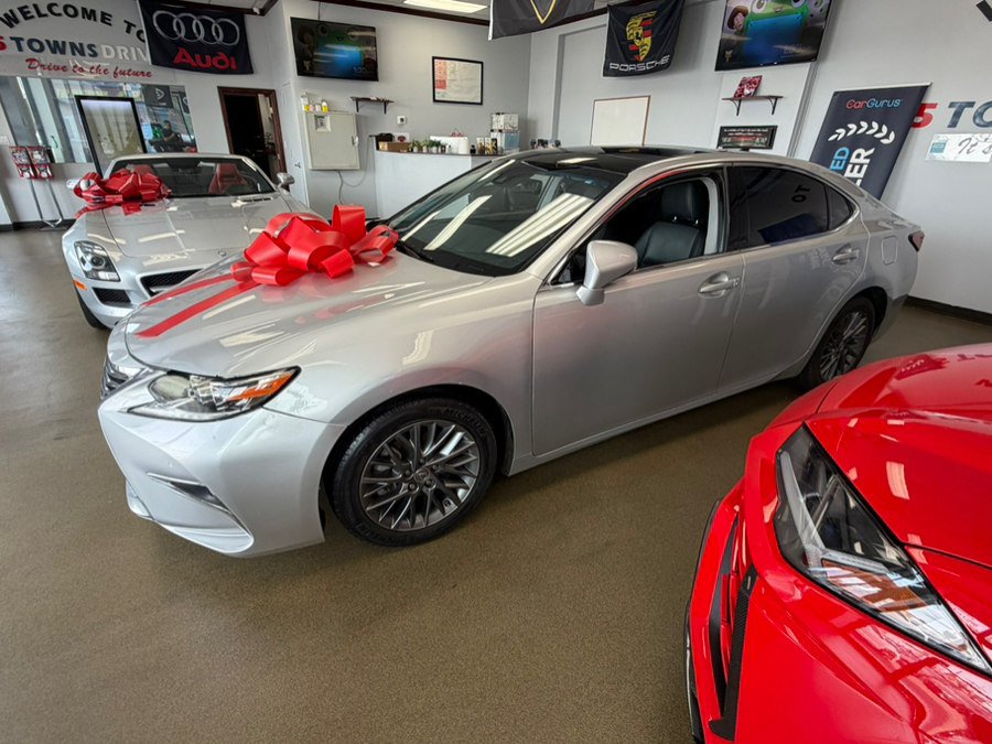 Used 2018 Lexus ES 350 w/ Navigation System Package FWD image 9