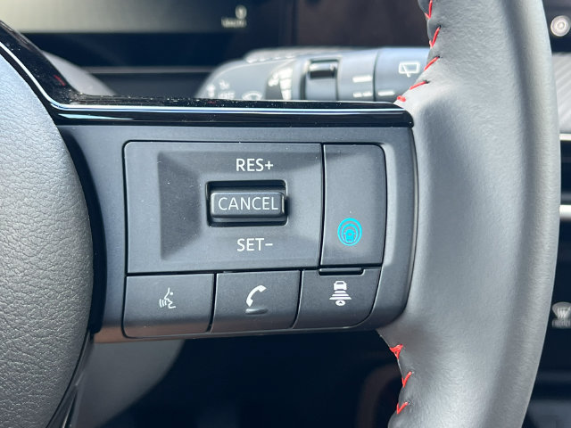 Used 2026 Nissan Kicks SR w/ Cold Weather Package AWD/4WD image 17