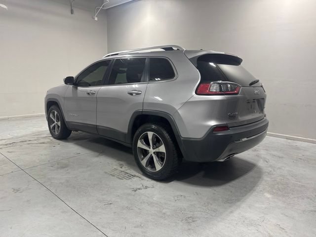 Used 2019 Jeep Cherokee Limited AWD/4WD image 8