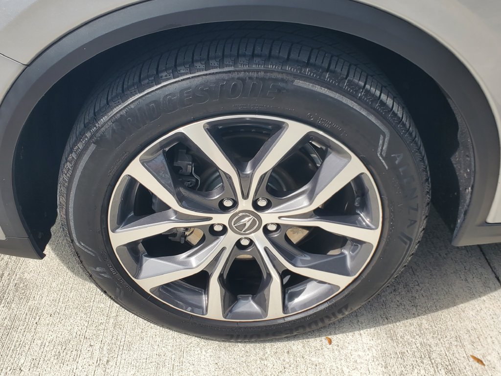 Certified 2024 Acura MDX w/ Technology Package FWD image 4