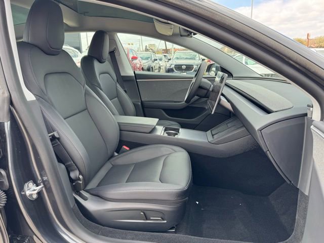 Used 2025 Tesla Model 3 Long Range image 26