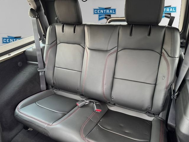 New 2025 Jeep Wrangler Rubicon AWD/4WD image 14