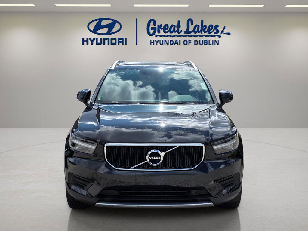 Used 2020 Volvo XC40 T5 Momentum image 8