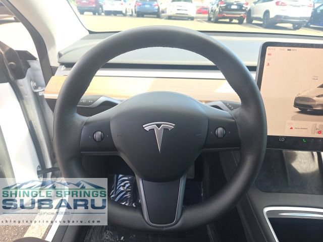 Used 2023 Tesla Model Y Long Range AWD/4WD image 32