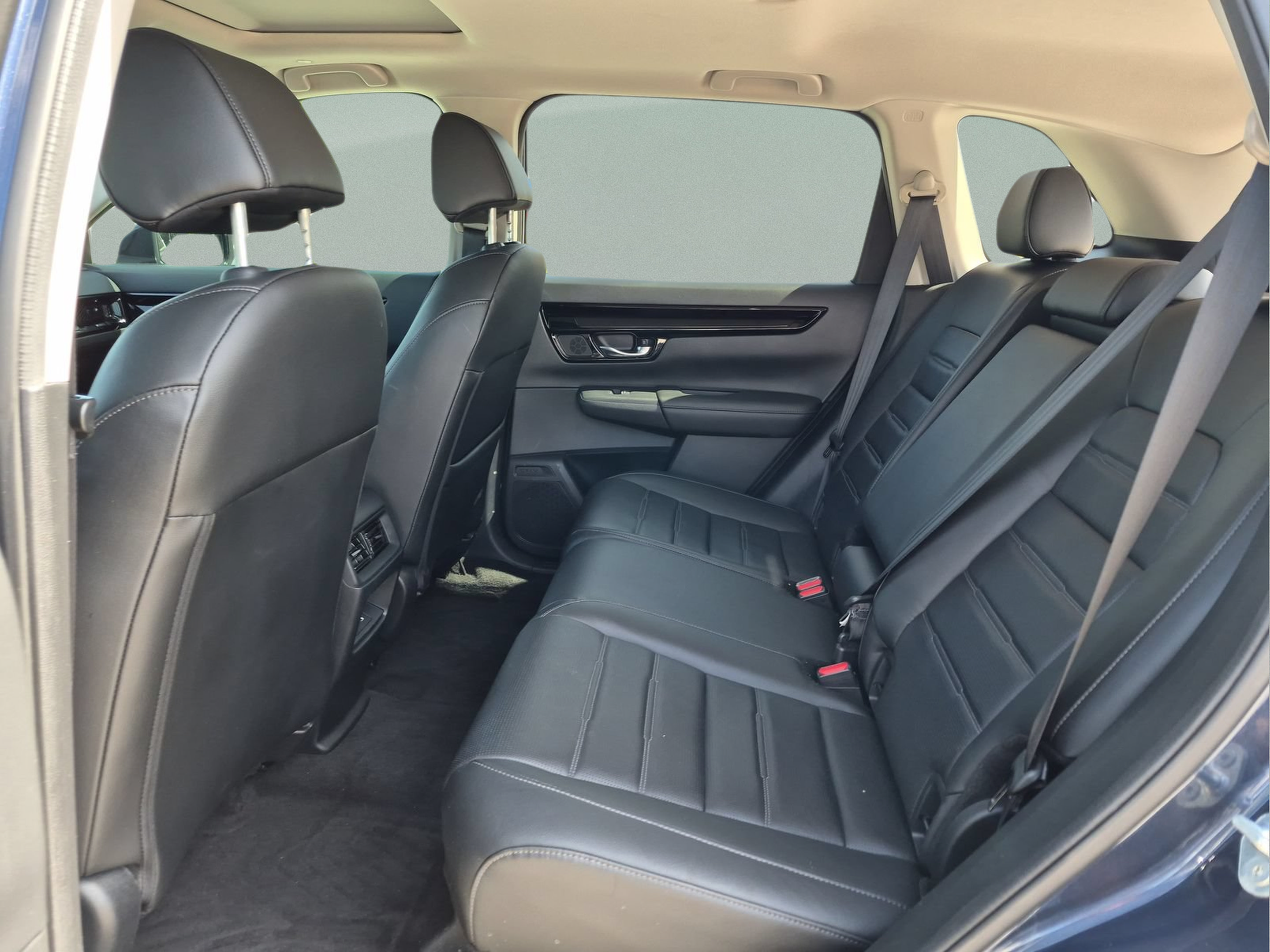 Used 2025 Honda CR-V EX-L image 17