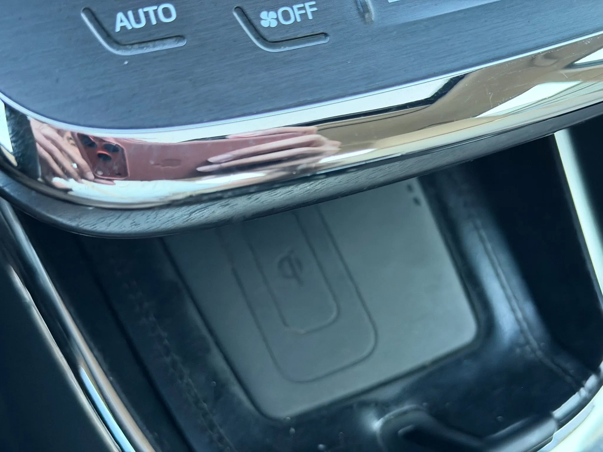 Used 2017 Toyota Avalon Limited FWD image 42