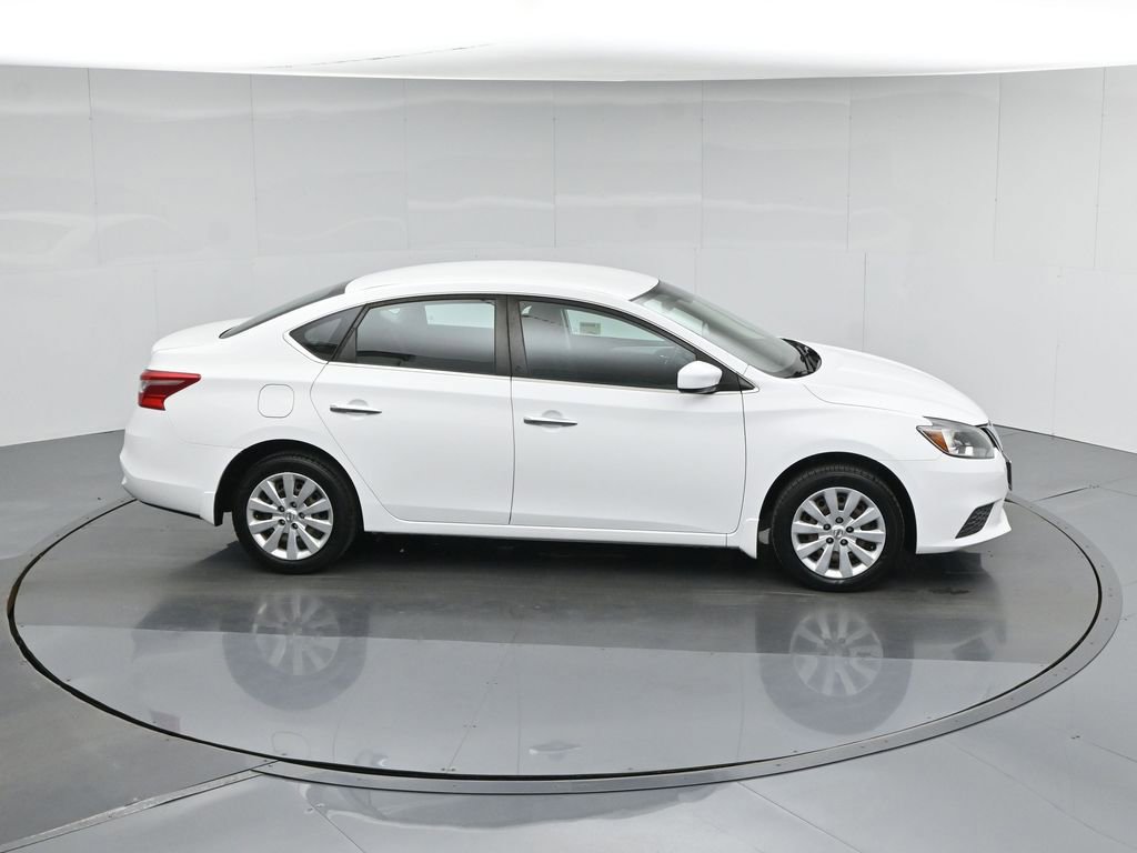 Used 2019 Nissan Sentra S image 54
