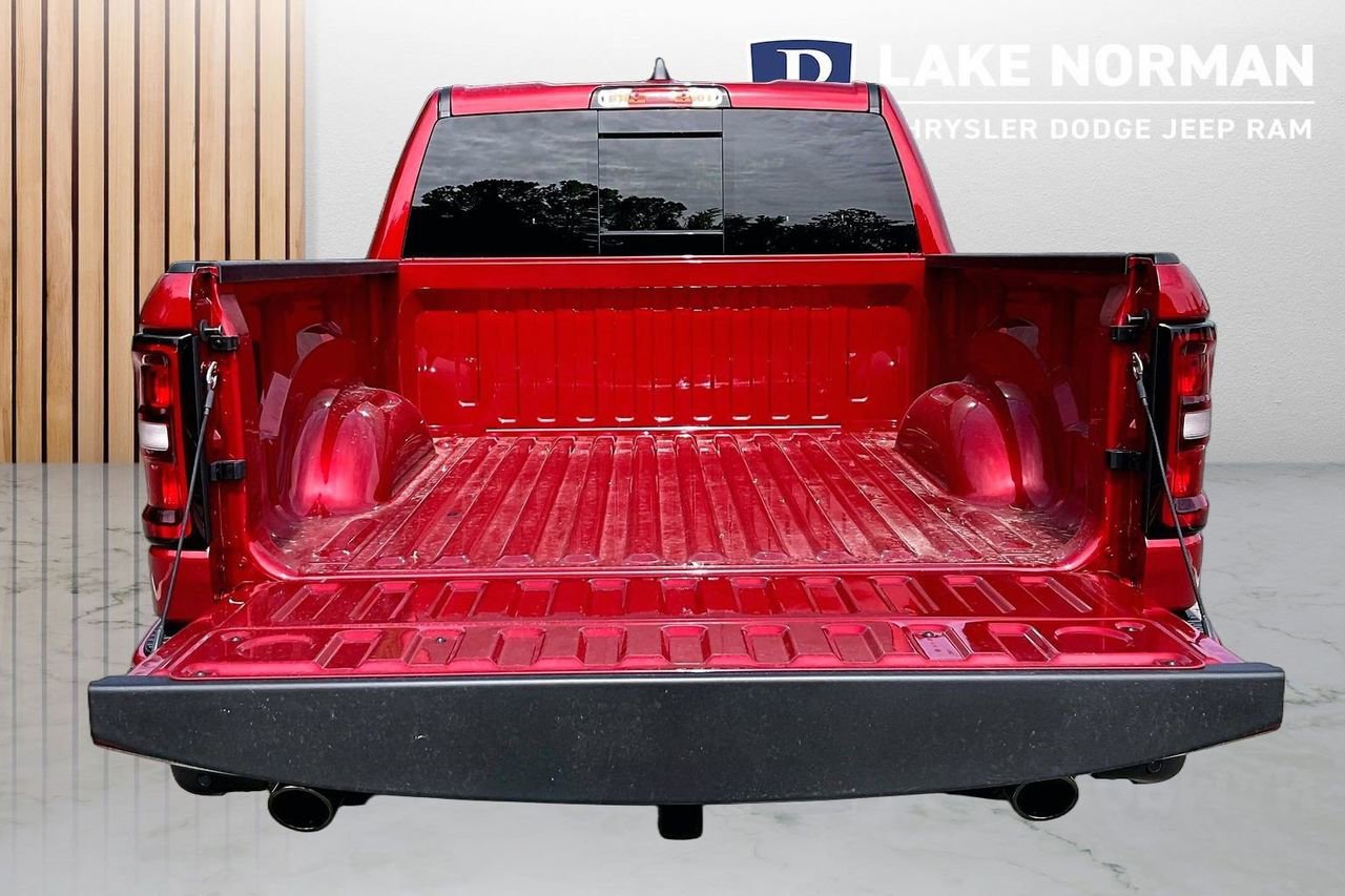 New 2026 RAM 1500 4x4 Crew Cab image 24
