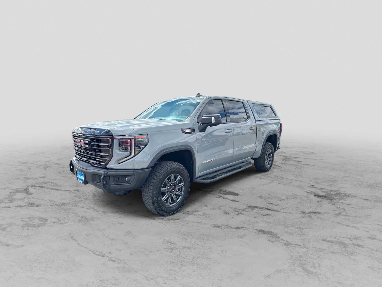 Used 2024 GMC Sierra 1500 AT4X AWD/4WD image 4
