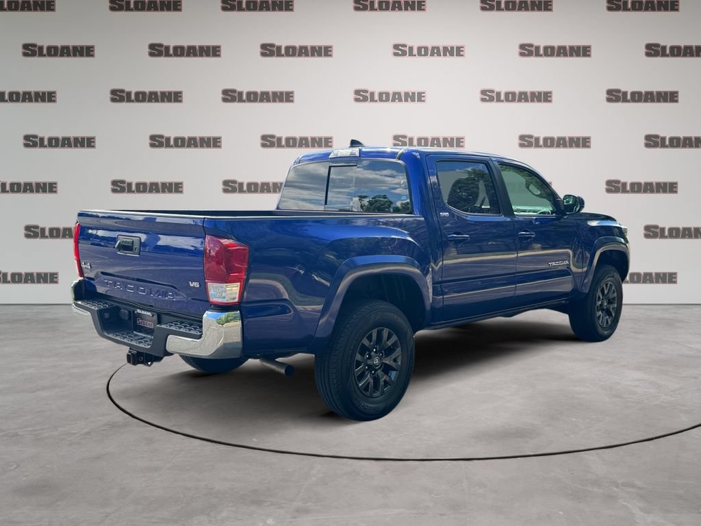 Used 2023 Toyota Tacoma SR5 AWD/4WD image 5