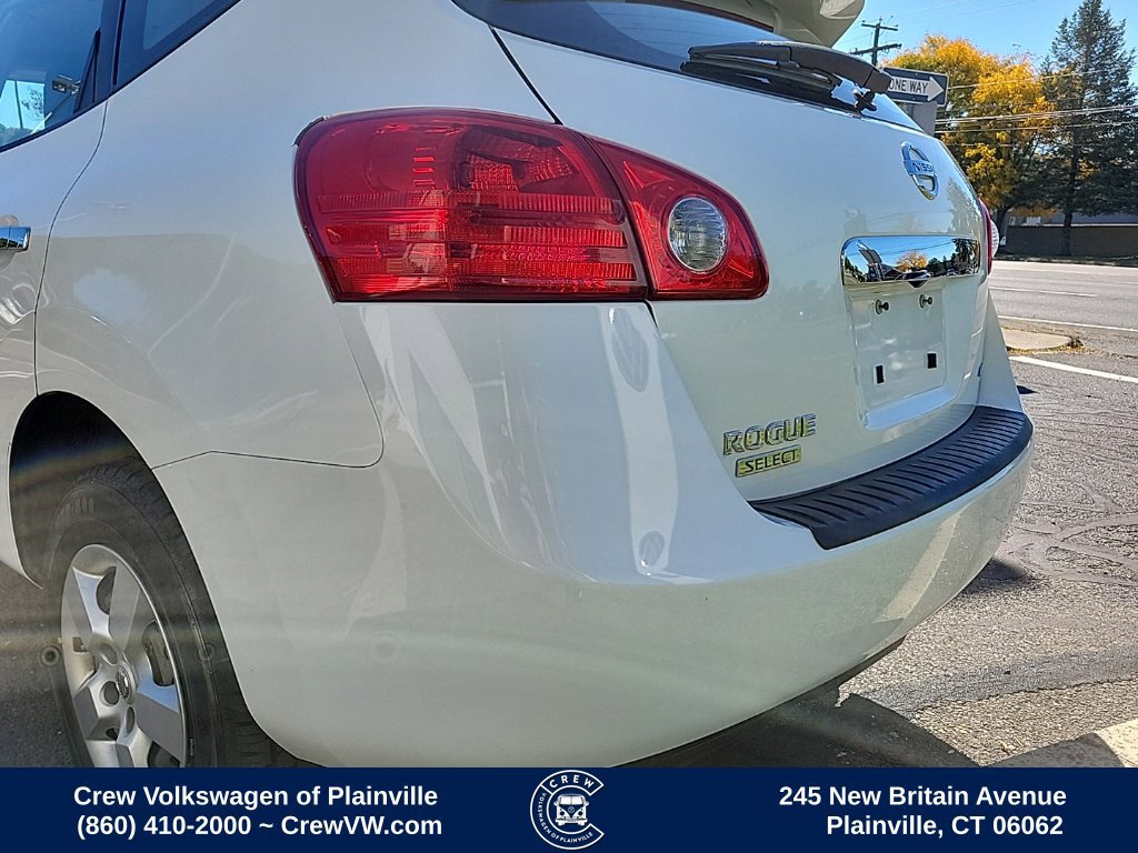 Used 2015 Nissan Rogue S w/ Convenience Package AWD/4WD image 29