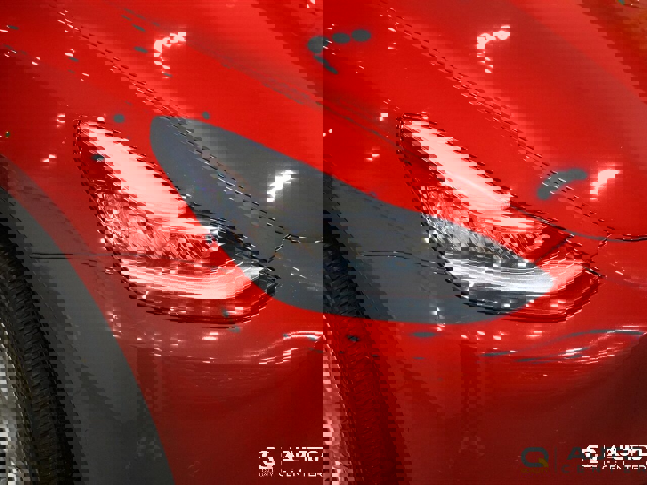 Used 2021 Tesla Model Y Long Range image 4