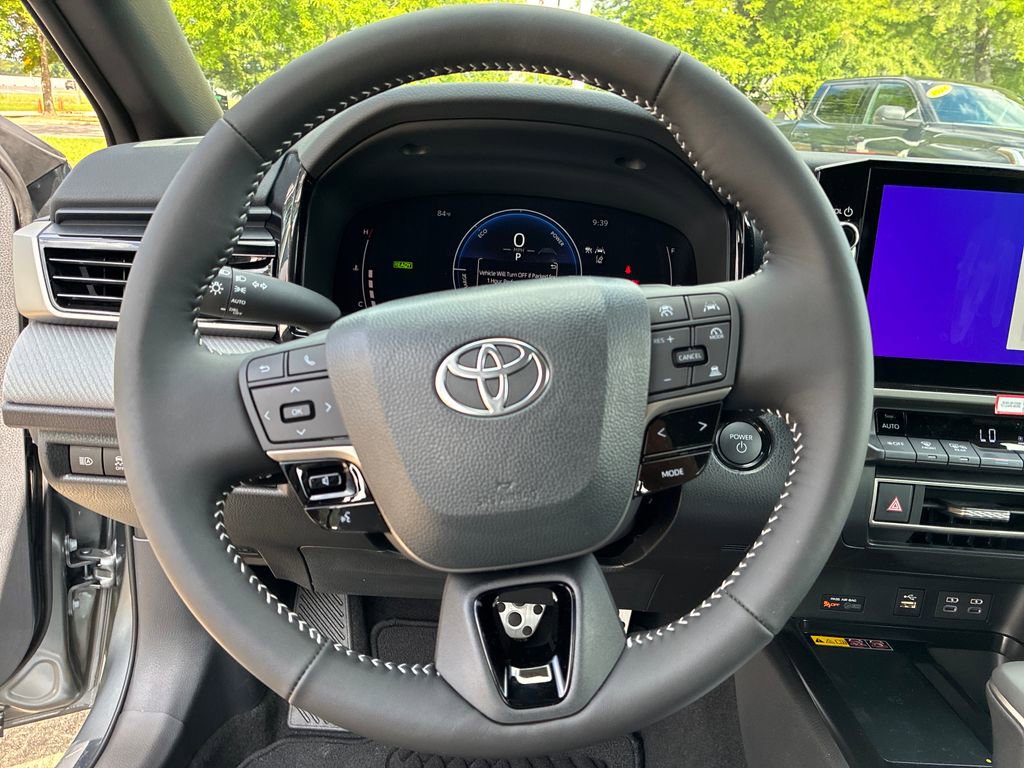 New 2026 Toyota Camry SE FWD image 19