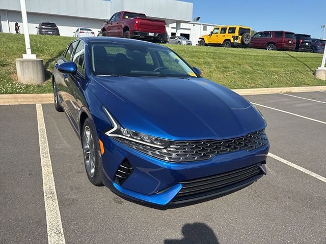 Used 2023 Kia K5 EX image 3