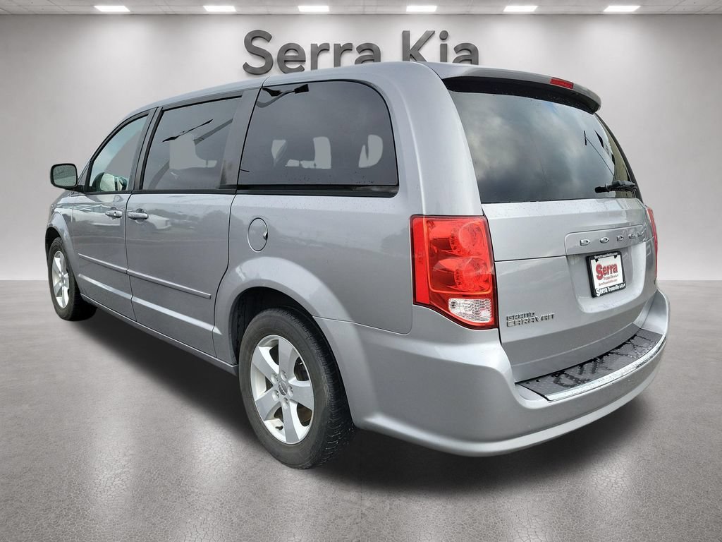 Used 2013 Dodge Grand Caravan SE FWD image 3