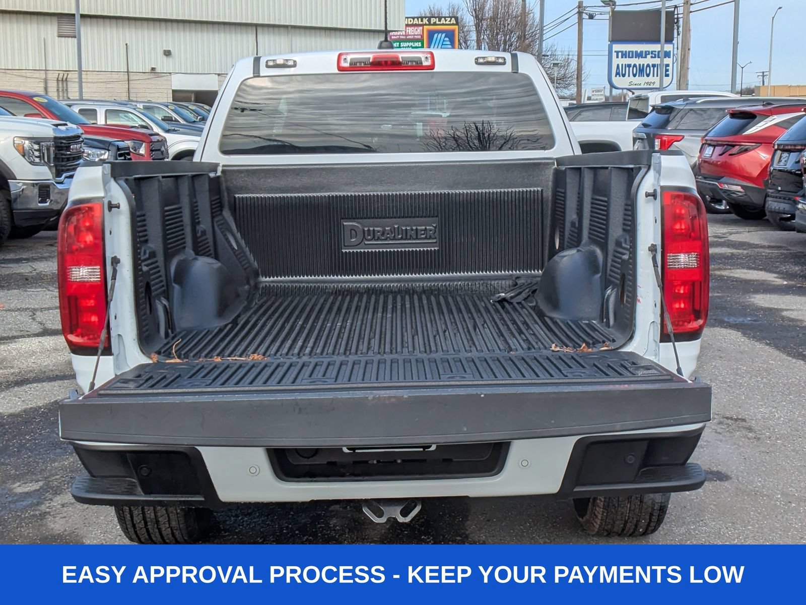 Used 2021 Chevrolet Colorado LT w/ Fleet Safety Package AWD/4WD image 7