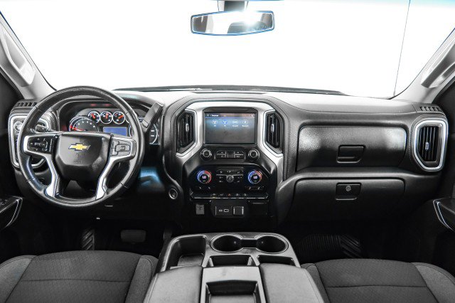 Used 2021 Chevrolet Silverado 1500 LT w/ Diesel Off-Road Package AWD/4WD image 11