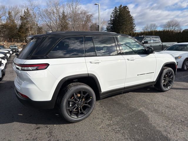 New 2025 Jeep Grand Cherokee Limited image 3