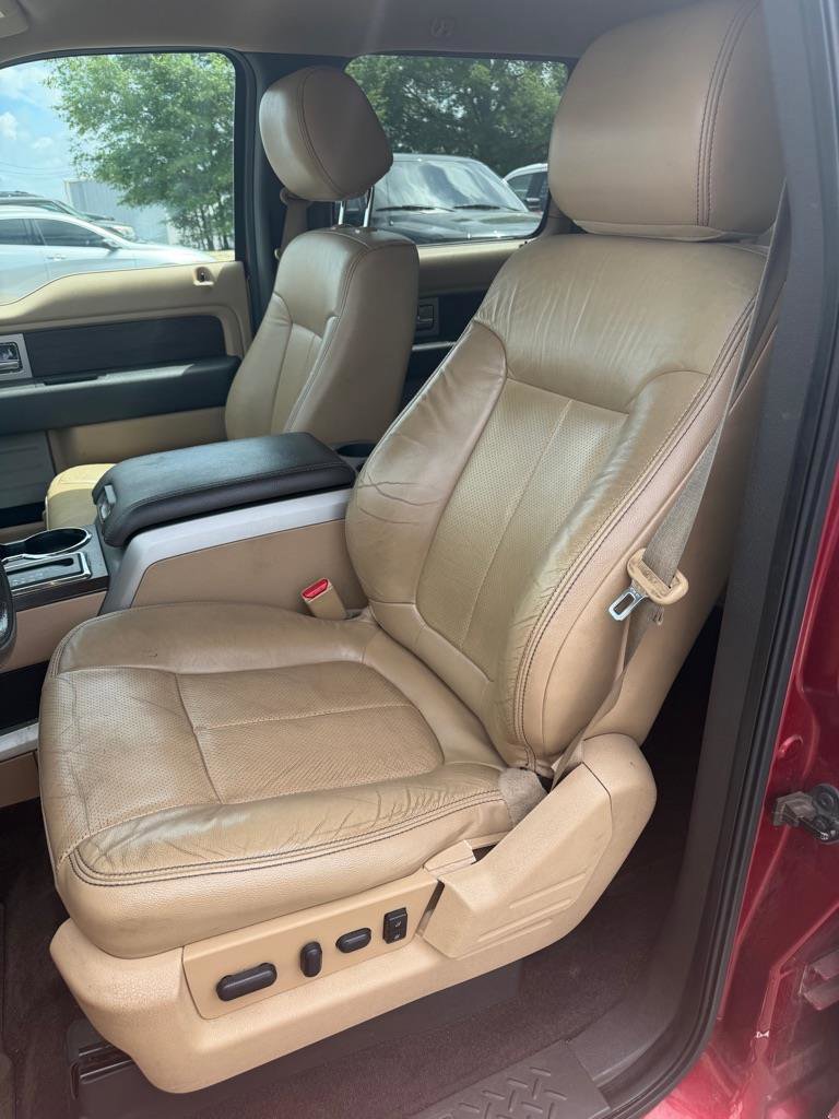 Used 2013 Ford F150 Lariat w/ Mid Equipment Group image 4