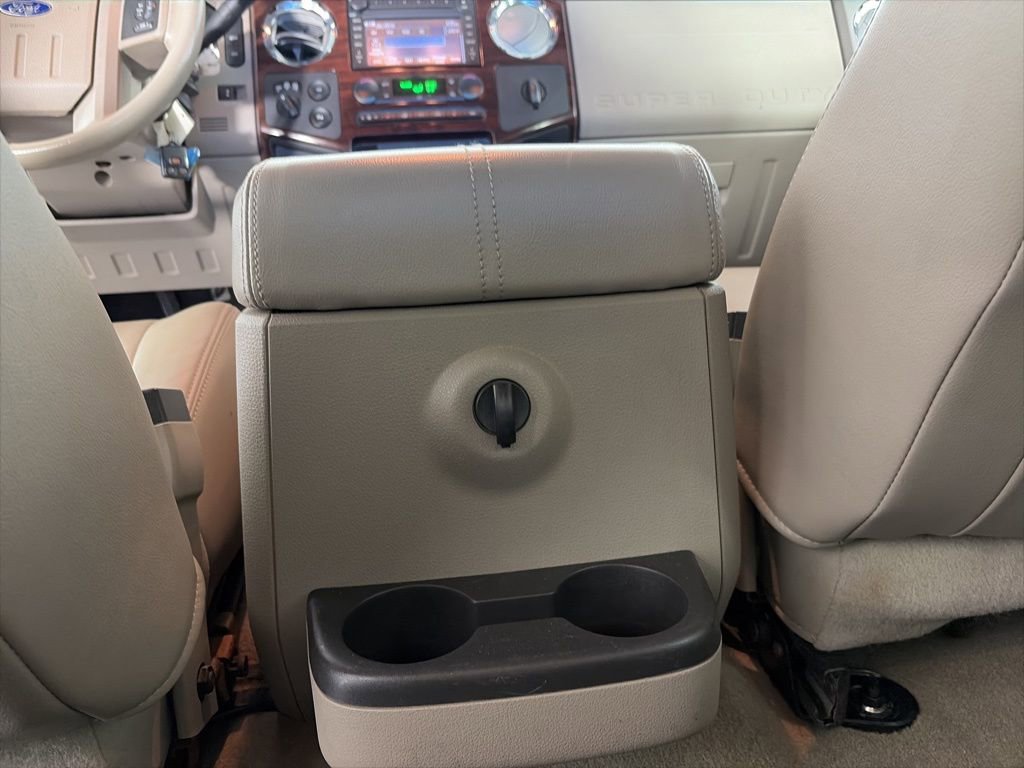 Used 2008 Ford F350 Lariat image 28