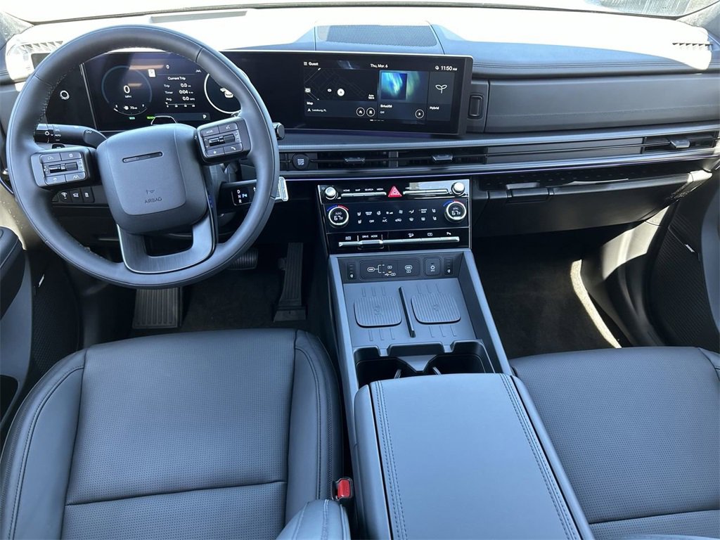 New 2025 Hyundai Santa Fe Calligraphy image 3