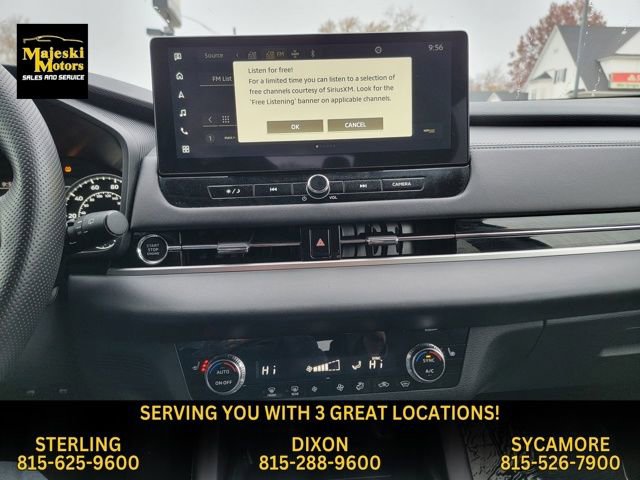 Used 2025 Mitsubishi Outlander SE image 39