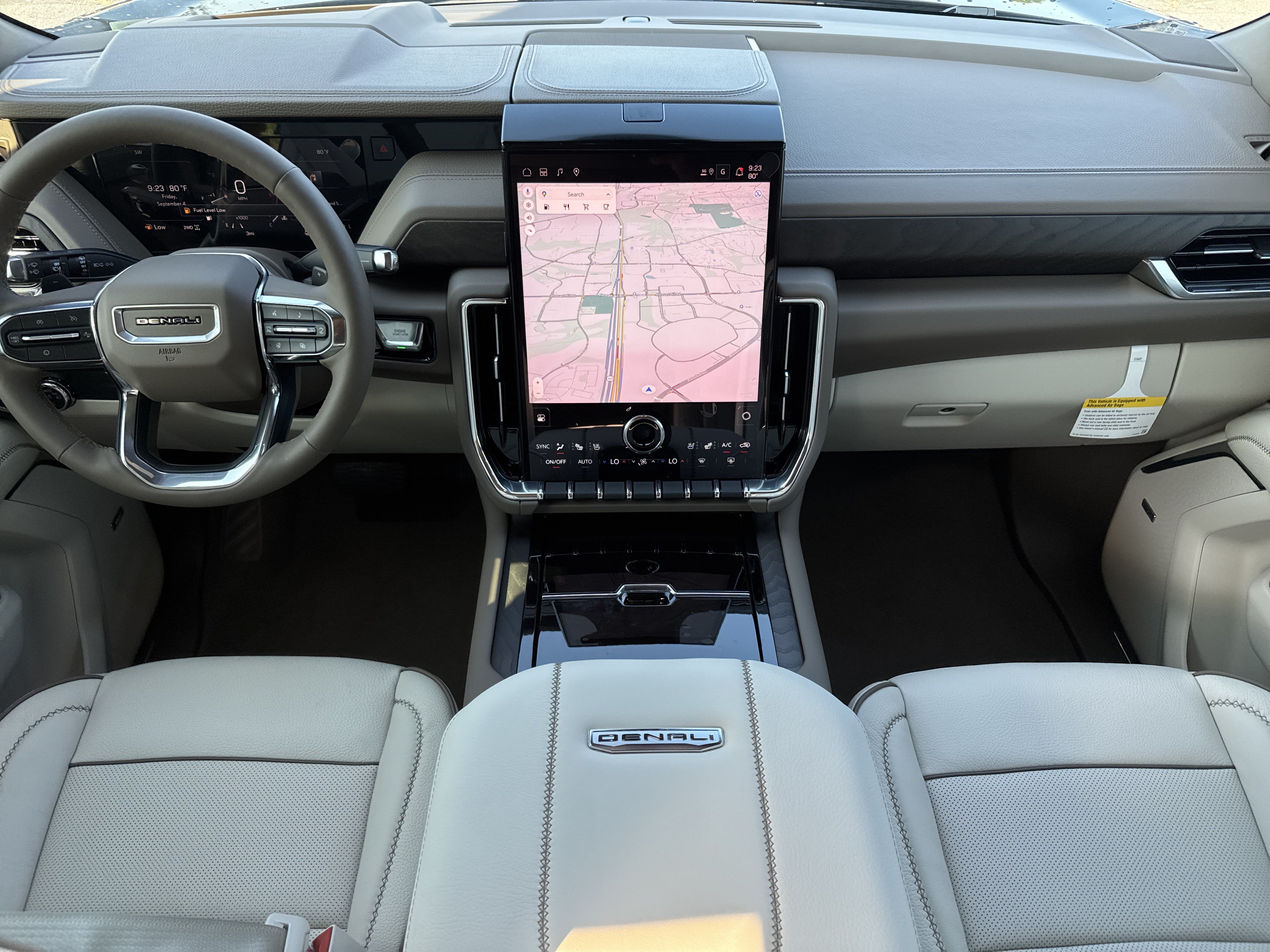 New 2026 GMC Yukon XL Denali w/ Sun & Power Step Package AWD/4WD image 29