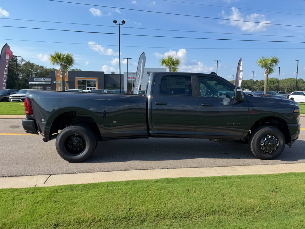 New 2026 RAM 3500 Laramie w/ Night Edition AWD/4WD image 3