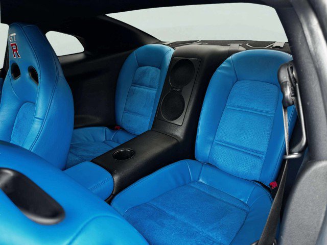 Used 2013 Nissan GT-R Premium image 22