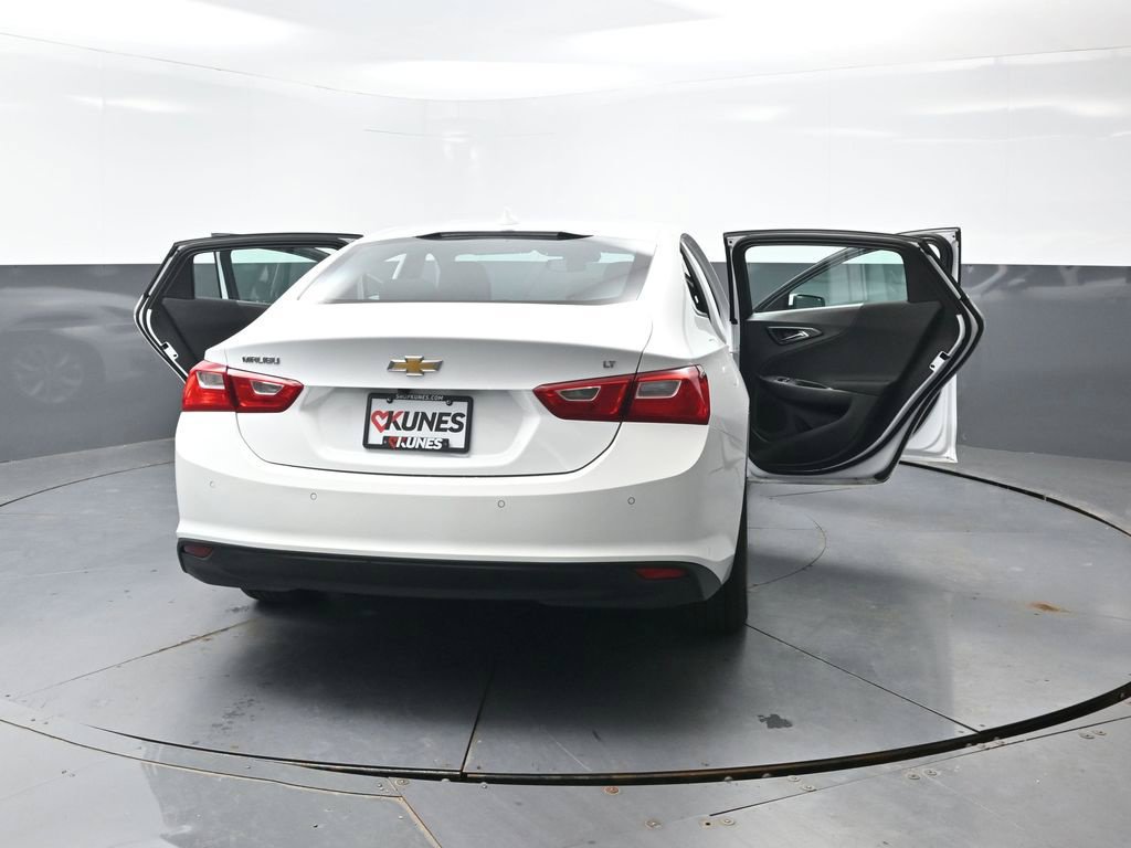 Used 2025 Chevrolet Malibu LT FWD image 59