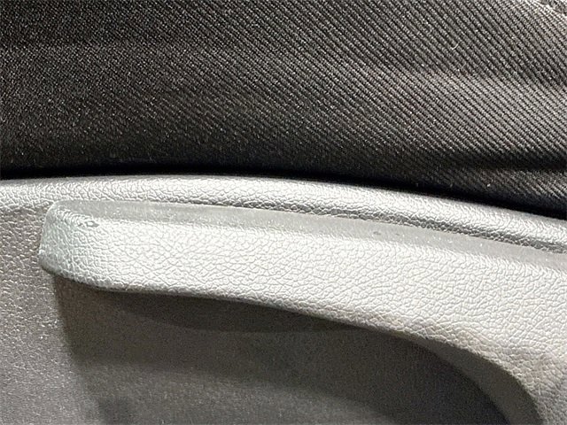 Used 2016 Hyundai Elantra GT image 16