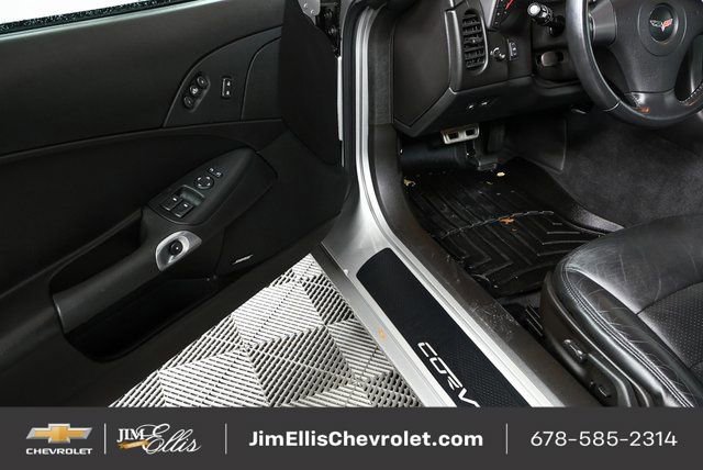 Used 2006 Chevrolet Corvette Convertible w/ Preferred Equipment Group image 9