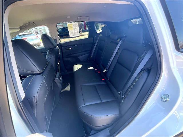Certified 2025 Nissan Murano SV image 15