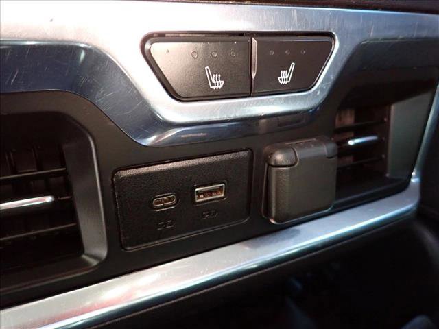 Used 2023 GMC Sierra 2500 Denali w/ Denali Ultimate Package image 11