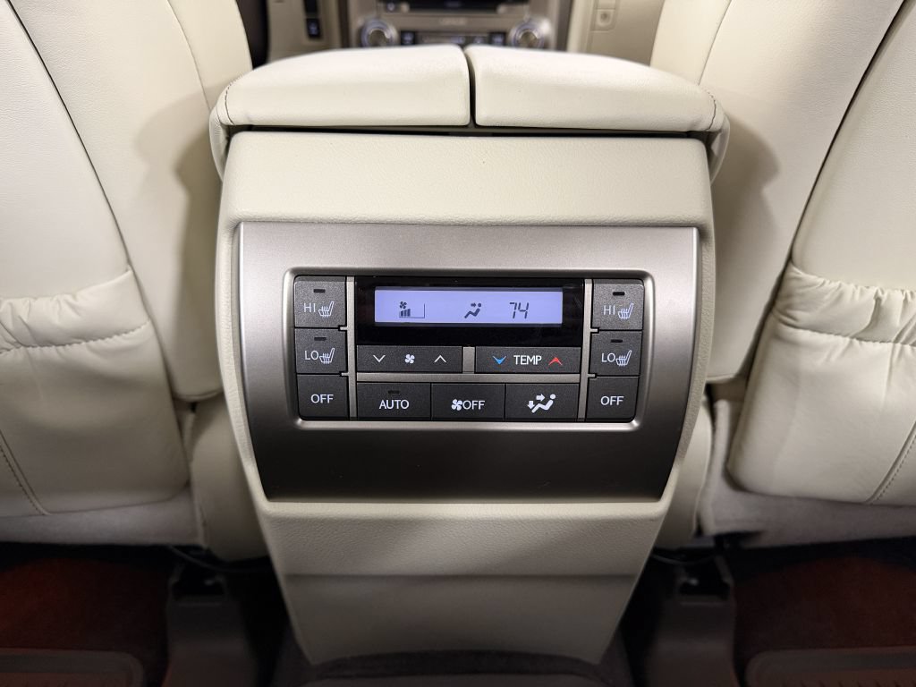 Used 2018 Lexus GX 460 Premium AWD/4WD image 39