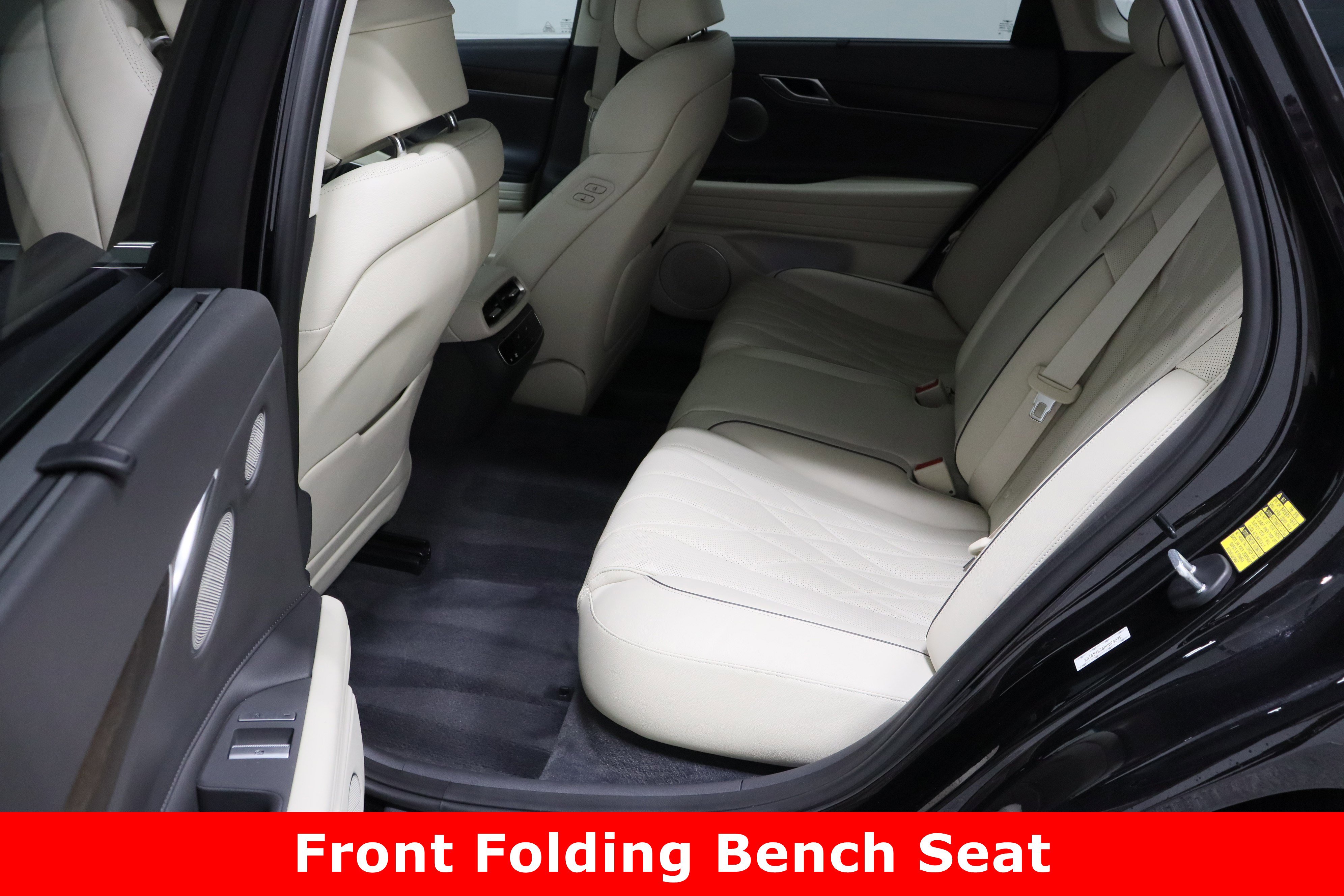 Used 2021 Genesis G80 2.5T w/ Prestige Package image 32