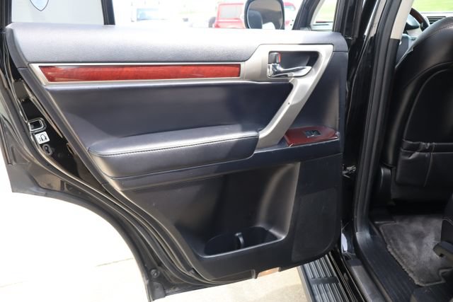 Used 2014 Lexus GX 460 w/ Premium Package AWD/4WD image 23