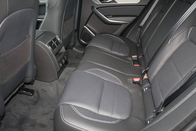 New 2026 Jaguar F-PACE R-Dynamic S image 5