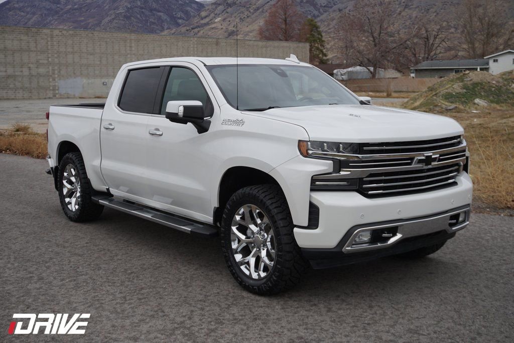 Used 2019 Chevrolet Silverado 1500 High Country image 2