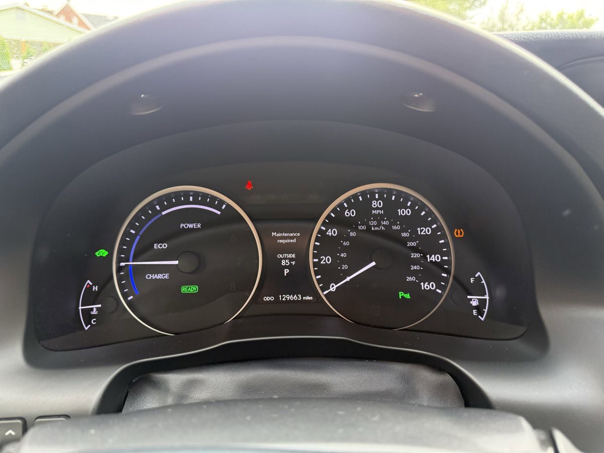 Used 2015 Lexus ES 300h image 15