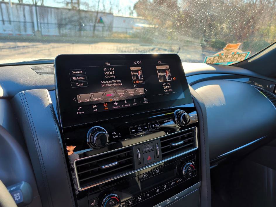 Used 2024 Nissan Armada SL w/ Midnight Edition Package image 25