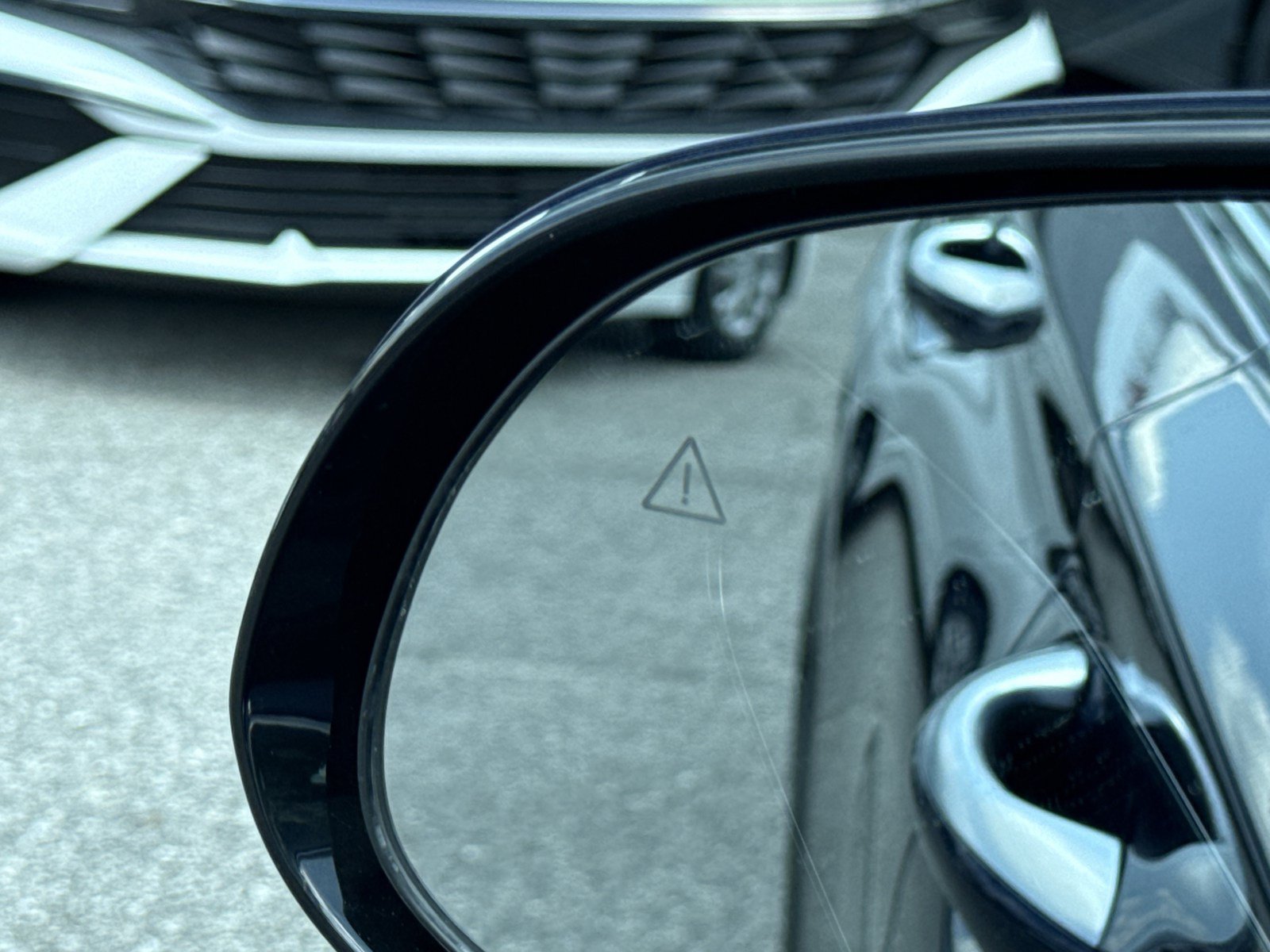 Certified 2023 Hyundai Santa Fe SEL FWD image 17