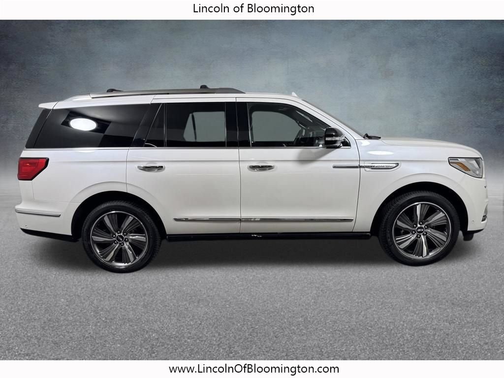 Certified 2019 Lincoln Navigator Reserve AWD/4WD image 7