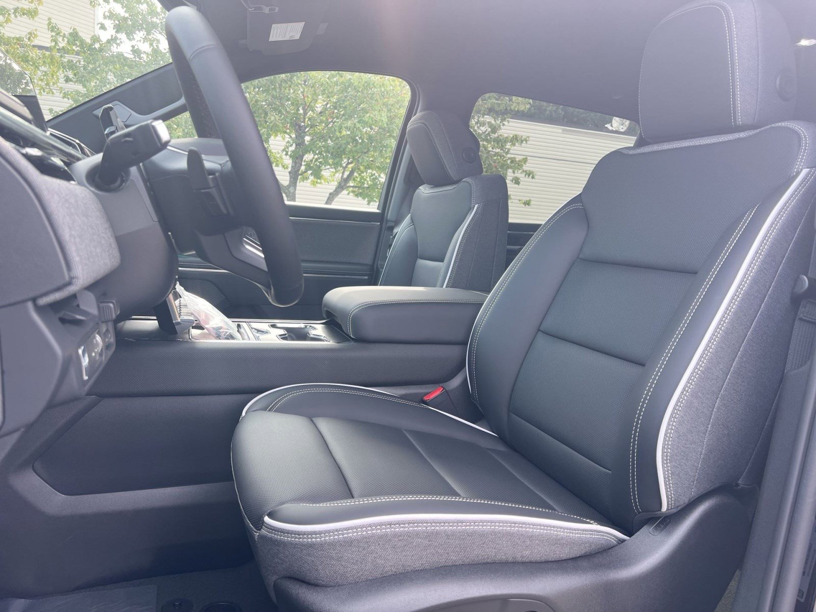 New 2026 GMC Sierra EV Elevation image 12