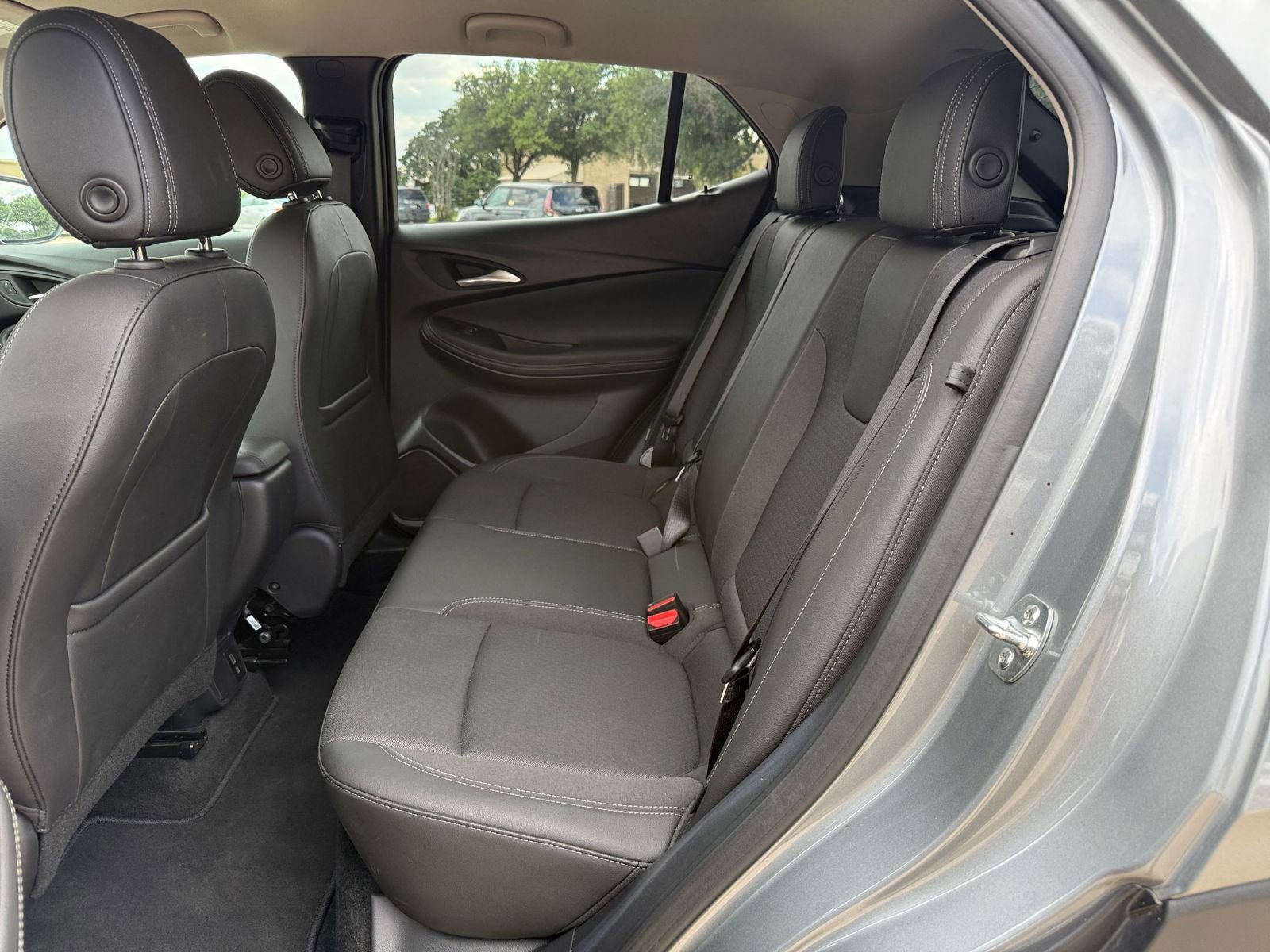 Used 2025 Buick Encore GX Preferred FWD image 27