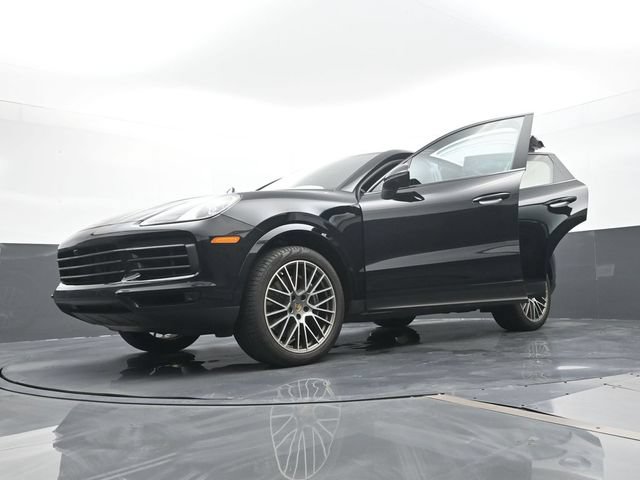 Certified 2022 Porsche Cayenne Platinum Edition AWD/4WD image 31